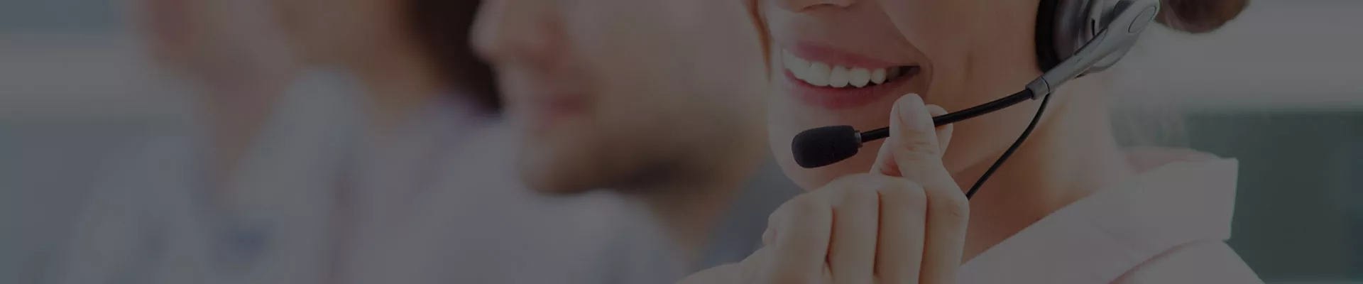 Liên hệ với chúng tôi