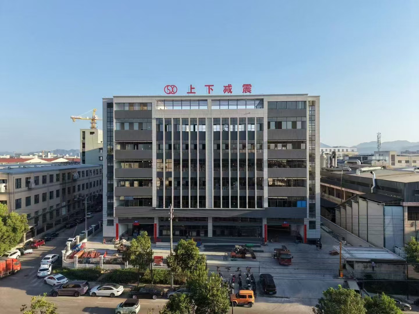 Nổ tung! Một nhà máy sáu tầng mới rộng 18.000㎡ đã được ra mắt!